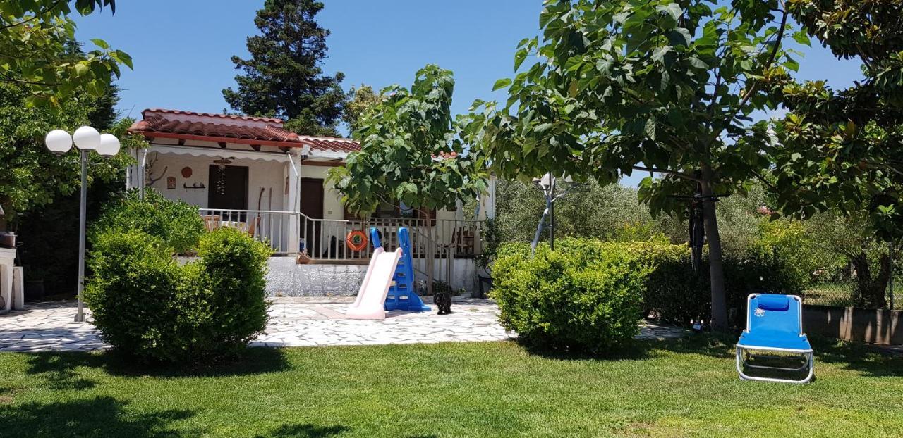 Vila Country House By The Sea !!! Karavómilos Exteriér fotografie
