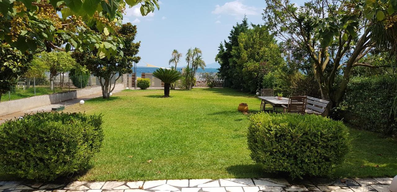 Vila Country House By The Sea !!! Karavómilos Exteriér fotografie