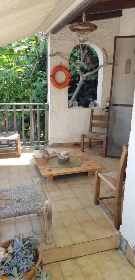 Vila Country House By The Sea !!! Karavómilos Exteriér fotografie